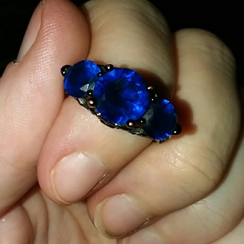 Blue Sapphire  ring